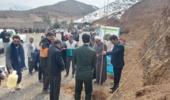 درختکاری در گلزار شهدای روستای گوران شهرستان طالقان با حضور مسئولین