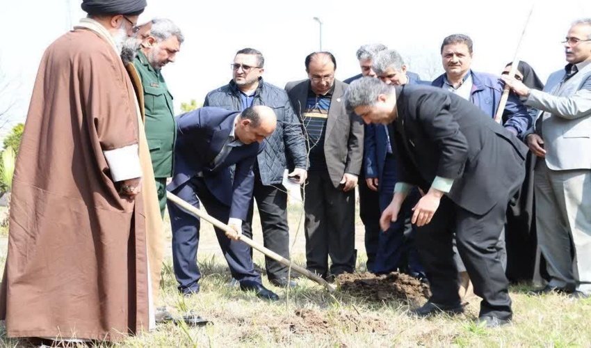 برگزاری دوره آموزشی گیاه شناسی ویژه همیاران طبیعت در محل اداره منابع طبیعی شهرستان کرج