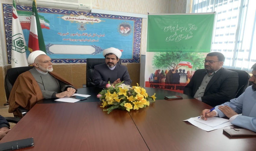 تجهیزات اطفای حریق جهت جلوگیری و کنترل وقوع آتش سوزی احتمالی در مراتع شهرستان کرج با توجه به شروع فصل گرما در میان دهیاران و شوراهای اسلامی روستاهای شهرستان کرج توزیع شد.