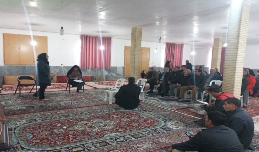 زنگ طبیعت در مدرسه حضرت زینب (س) شهرستان ساوجبلاغ به صدا درآمد