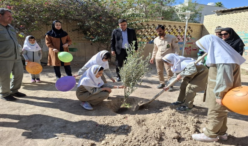 تقویت و حفاظت از منابع طبیعی را باید به جوامع محلی سپرد