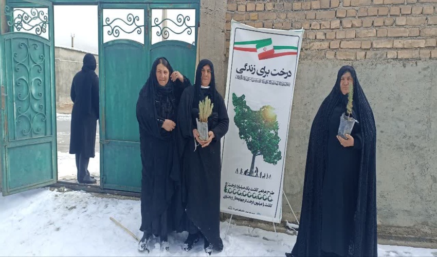 بررسی و رسیدگی به مشکلات روستاییان و بهره برداران منطقه قوزلو شهرستان اشتهارد