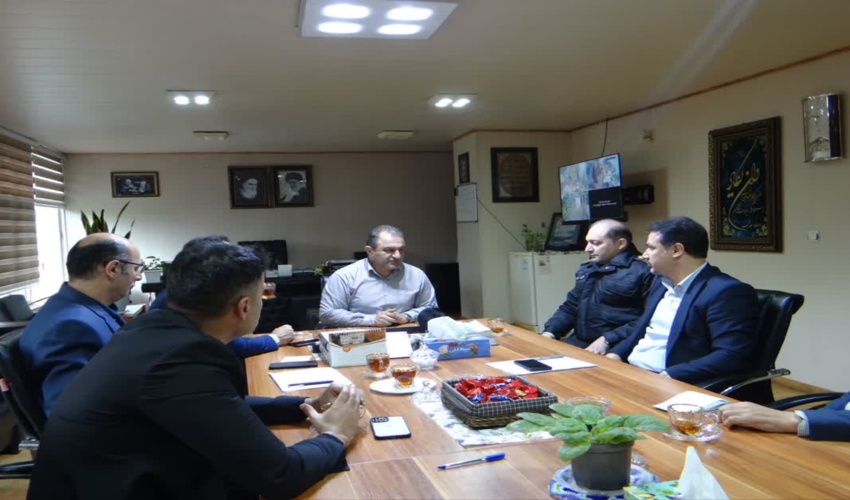 مهندس فرضی در بازدید از اداره منابع طبیعی و آبخیزداری شهرستان نظرآباد:توجه ویژه به پروژه های صندوق توسعه ملی ، از اولویت های اصلی اداره کل منابع طبیعی و آبخیزداری استان البرز                     