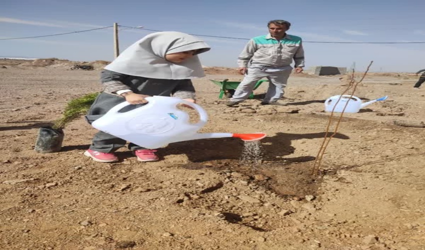 برگزاري آیین گرامیداشت روز درختکاری در شهرستان اشتهارد