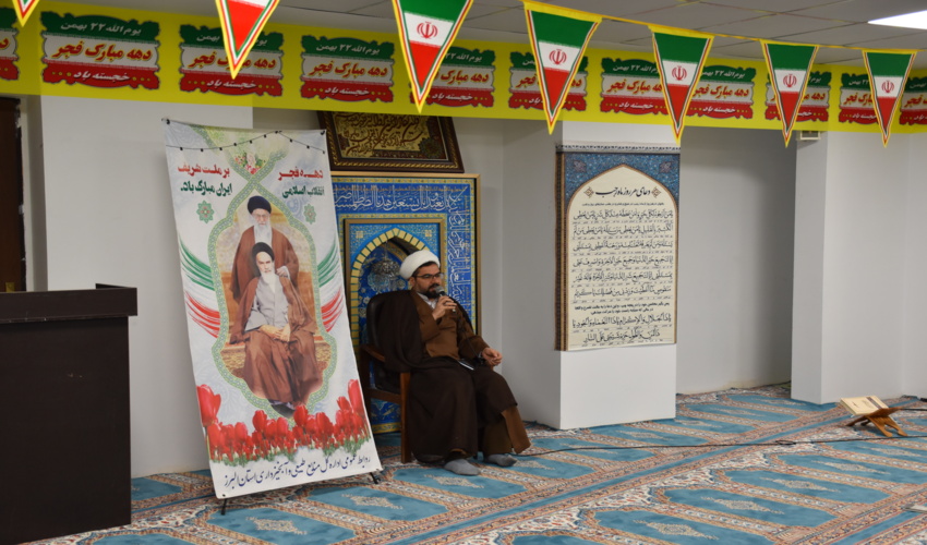 تا پای جان  به یاد شهیدان و برای ایران در انتخابات شرکت می کنیم