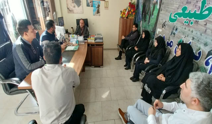 دیدار رئیس اداره حراست اداره کل منابع طبیعی و آبخیزداری استان از اداره منابع طبیعی شهرستان اشتهارد