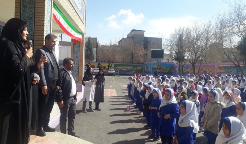 دبستان زینب کبری هشتگرد نهالستان می شود 