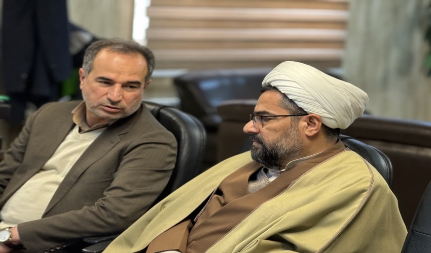 دیدار رسمی برای بررسی مشارکت مردم در طرح کاشت یک میلیارد درخت و انتخابات مجلس