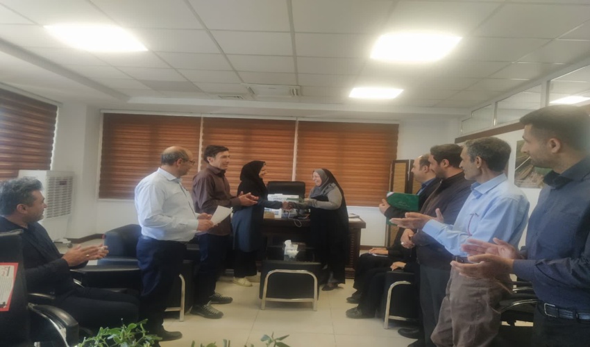 معاونت آبخیز: تقدیر از مسئول و کارشناس اداره روابط عمومی منابع طبیعی و آبخیزداری استان البرز