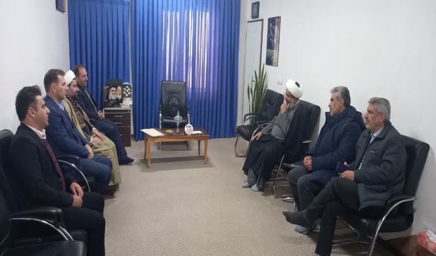 تأکید امام‌جمعه ساوجبلاغ بر اهمیت منابع طبیعی و توسعه پایدار