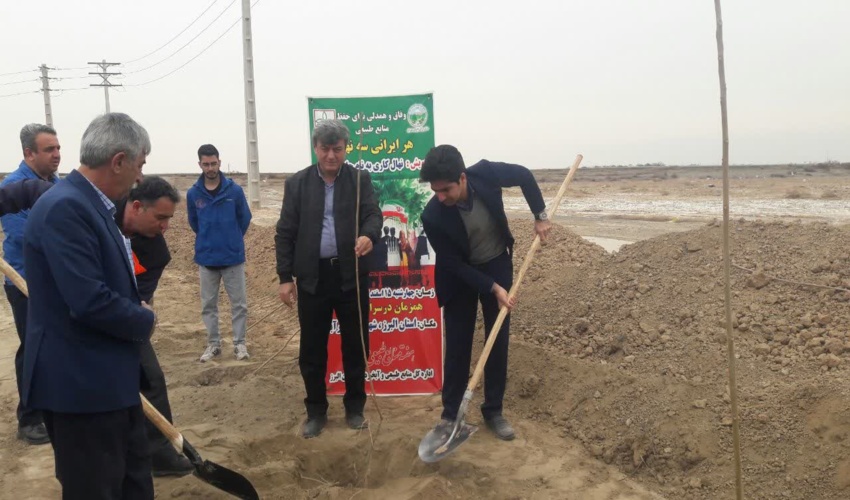پویش درختکاری «جان ایران» در روستای نجم‌آباد برگزار شد